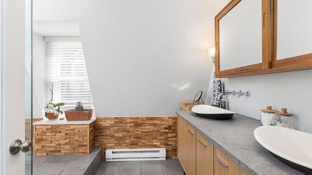 Photo of Bathroom in Tiverton