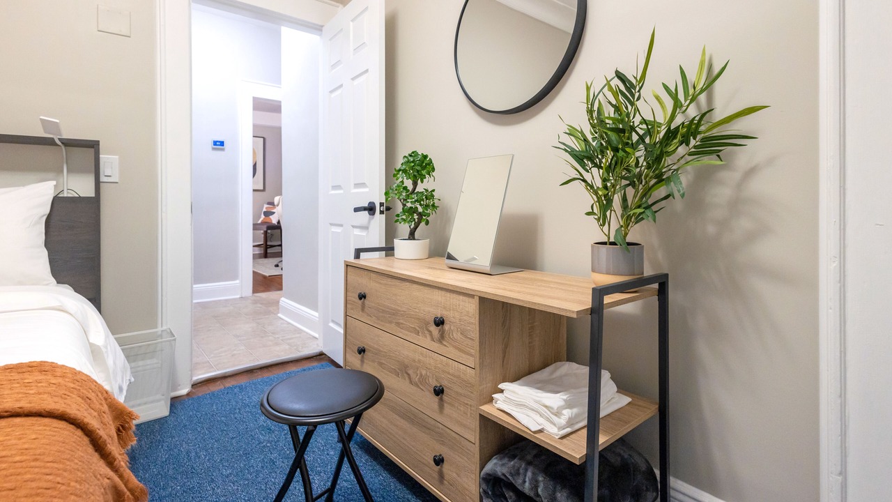 Photo of Bedroom in Forest Hill
