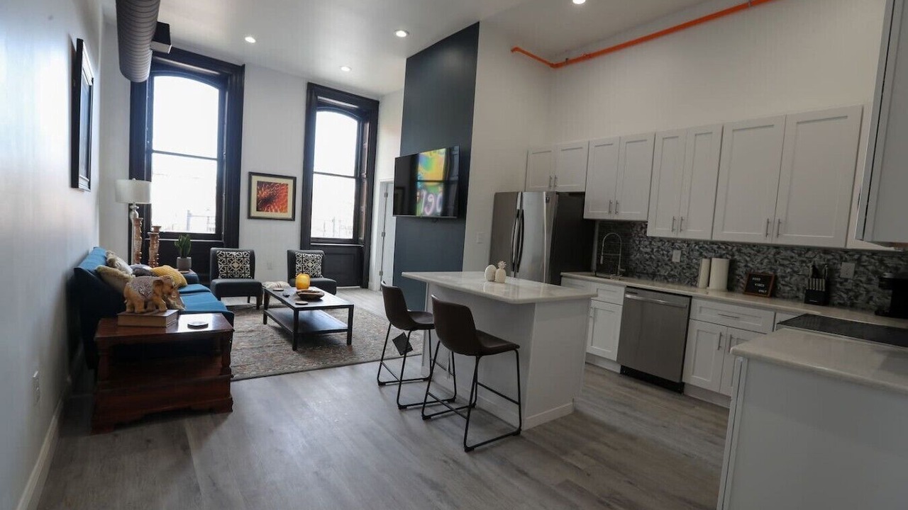 Photo of Livingroom in Downtown Historic District
