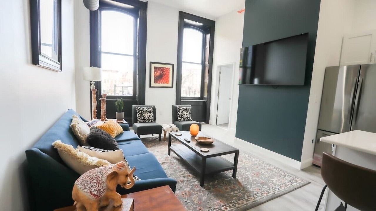 Photo of Livingroom in Downtown Historic District