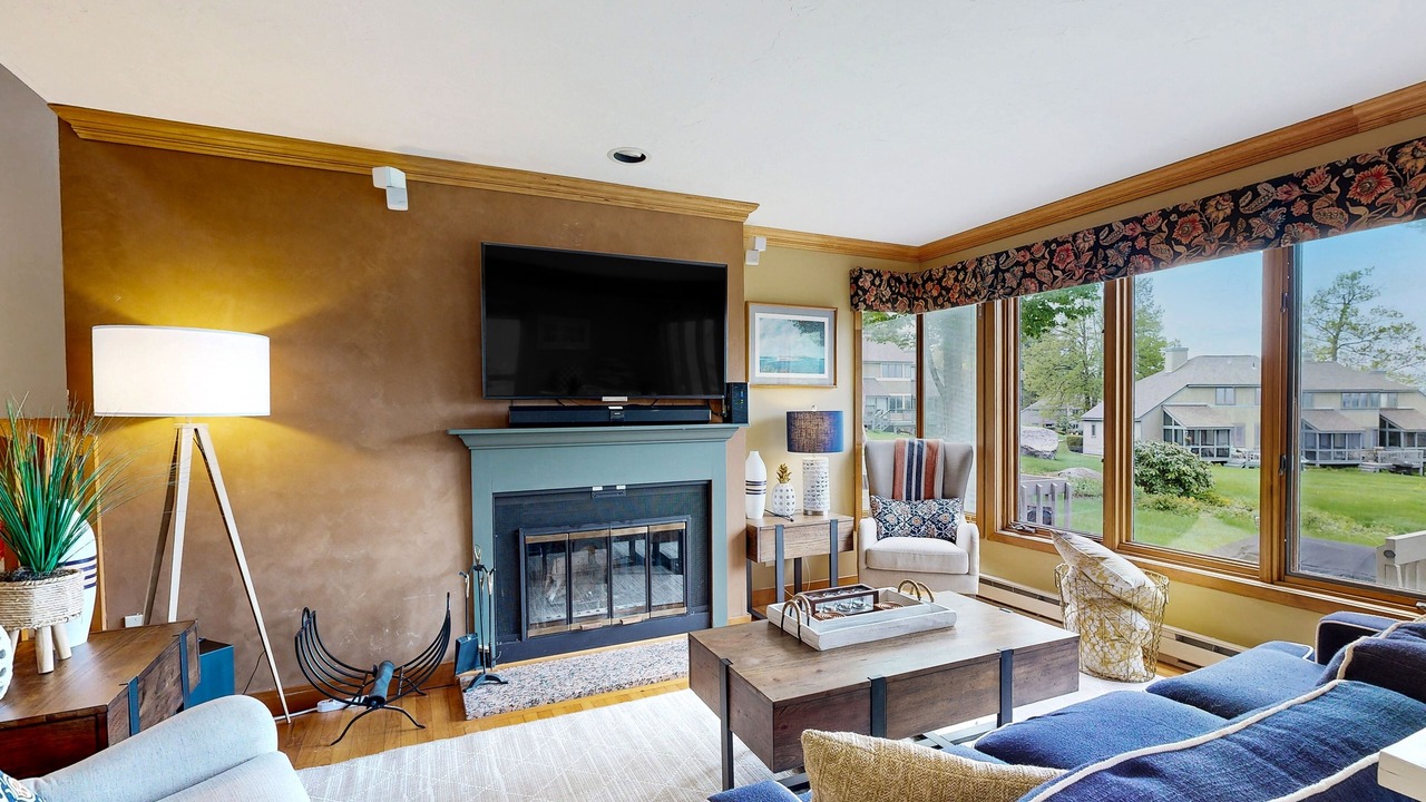 Photo of Livingroom in Gilford