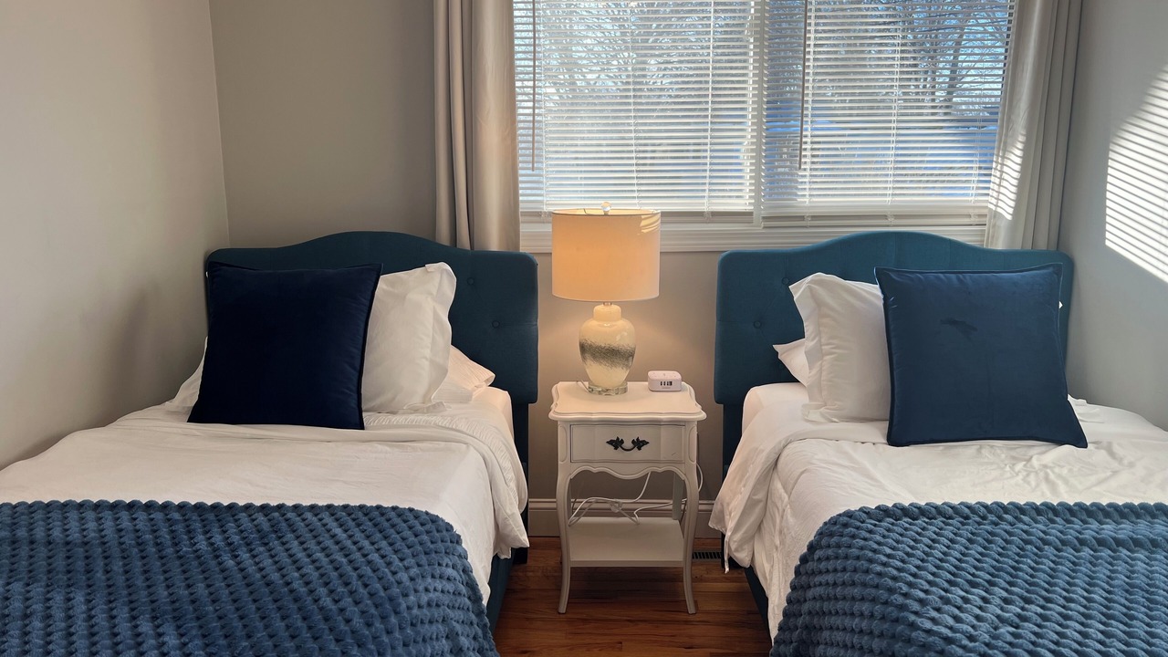Photo of Bedroom in Old Mystic