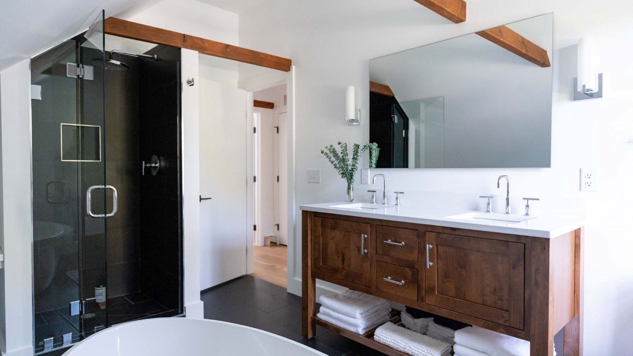 Photo of Bathroom in Dennis