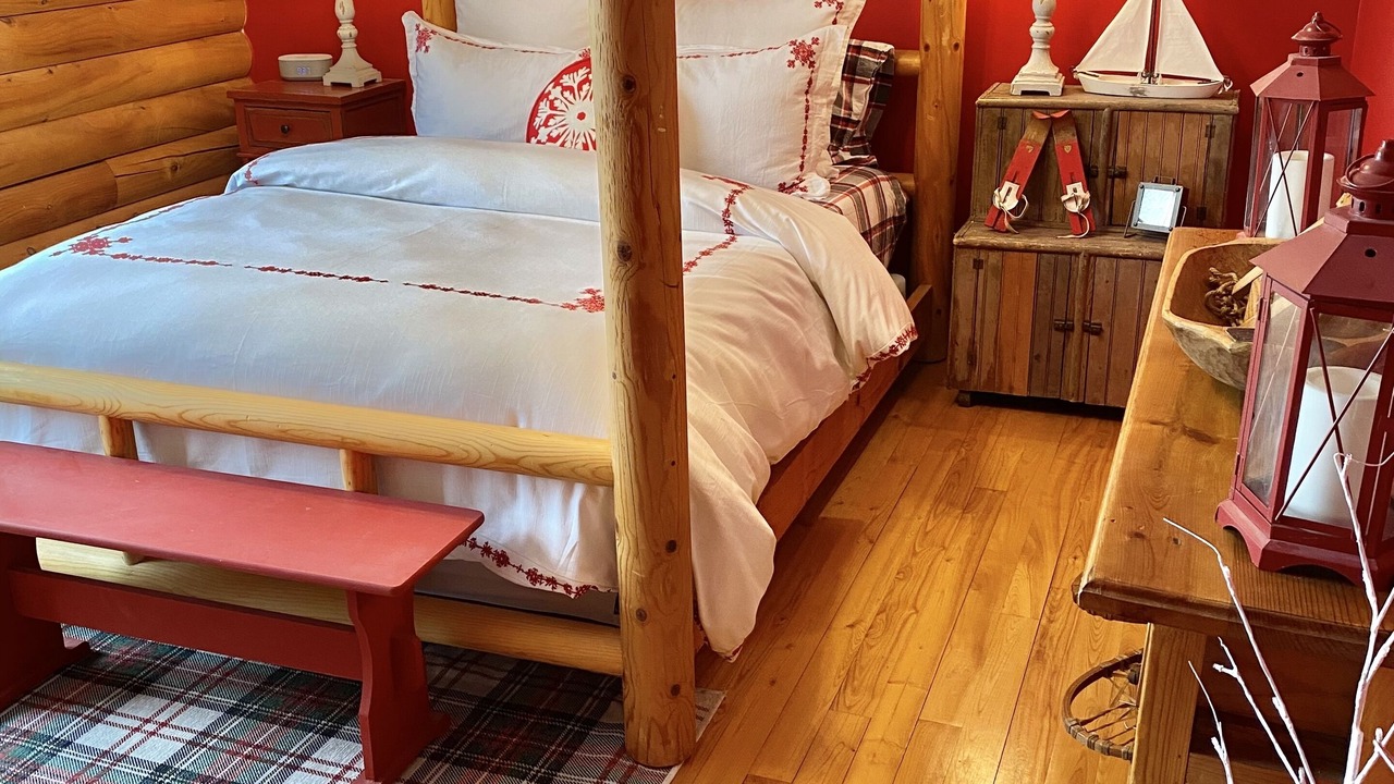 Photo of Bedroom in Bolton Landing