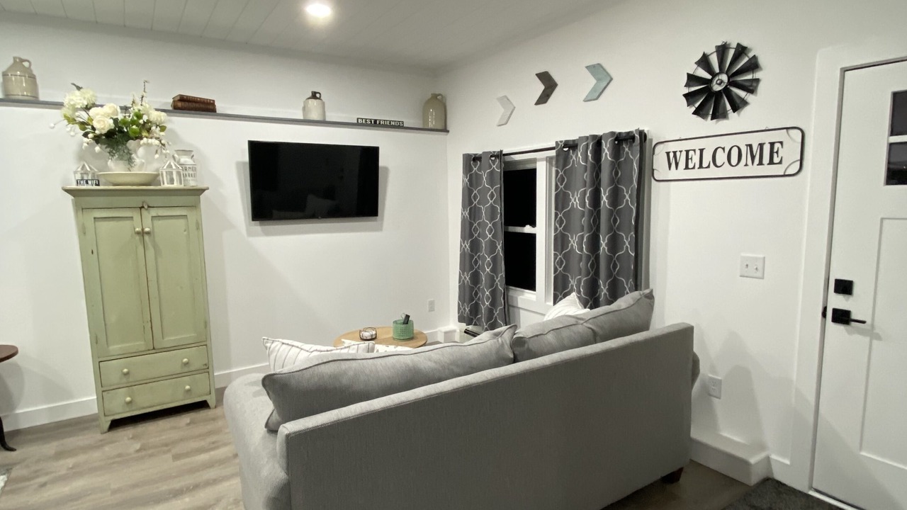 Photo of Livingroom in Stonington