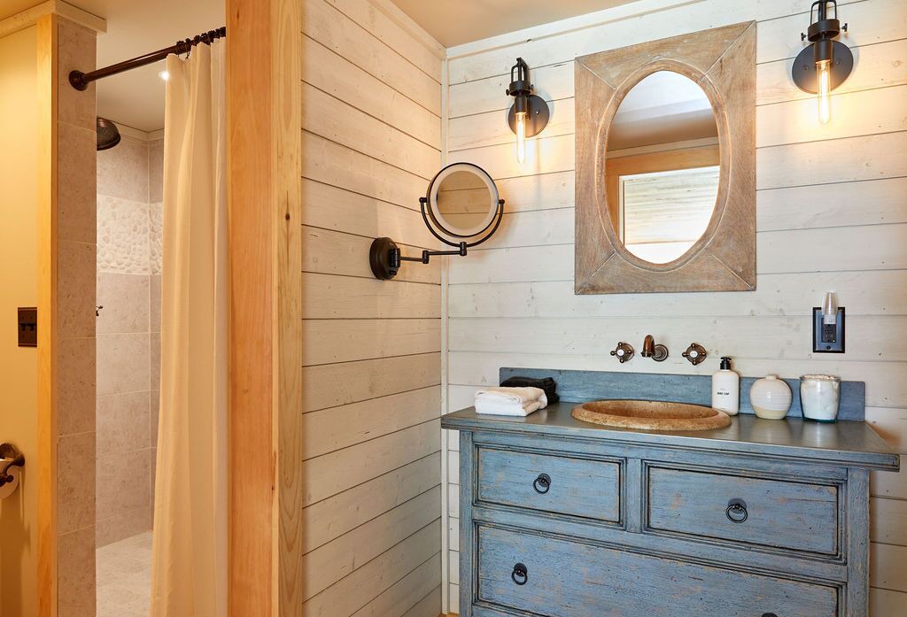 Photo of Bathroom in Woodstock