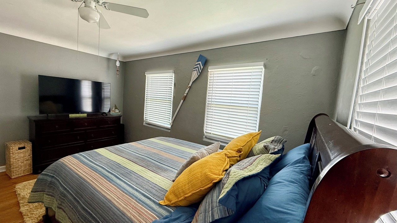 Photo of Bedroom in Port Clinton