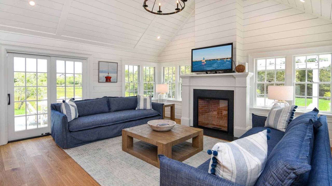 Photo of Livingroom in Katama