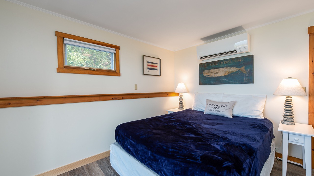 Photo of Bedroom in Mid-Coast and Islands