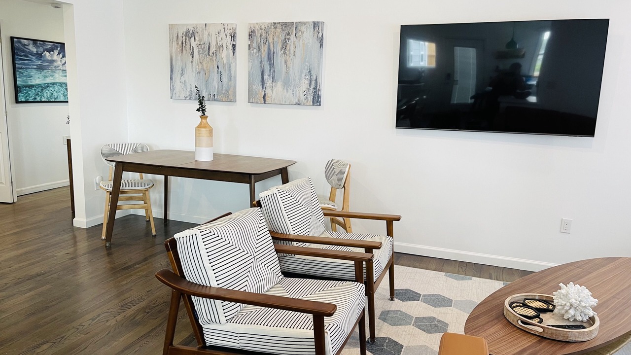 Photo of Livingroom in Ocean Beach
