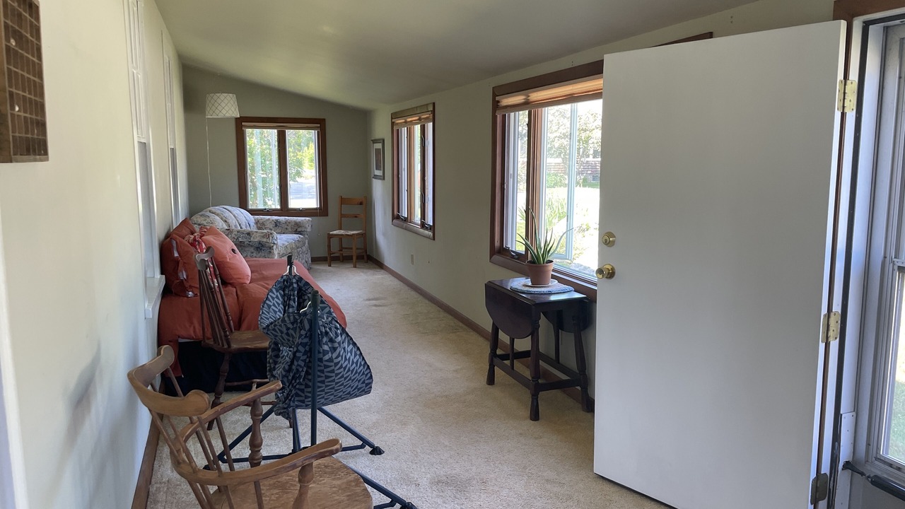 Photo of Livingroom in Stonington