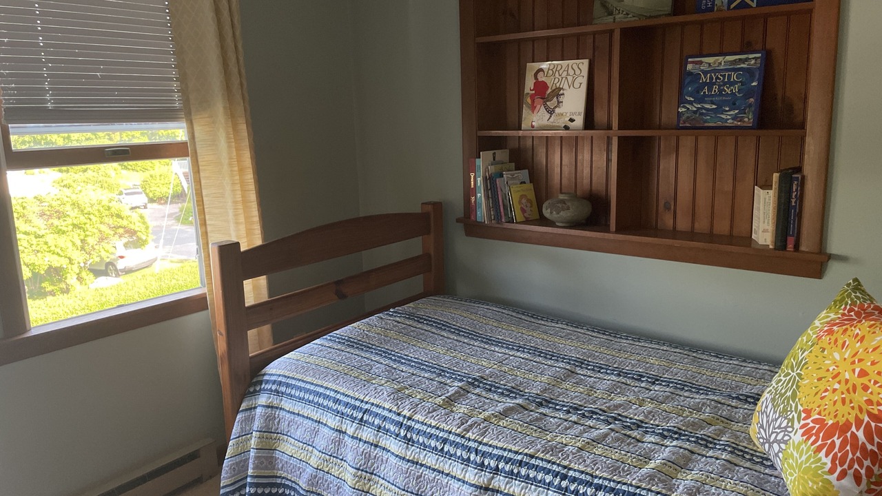 Photo of Bedroom in Stonington