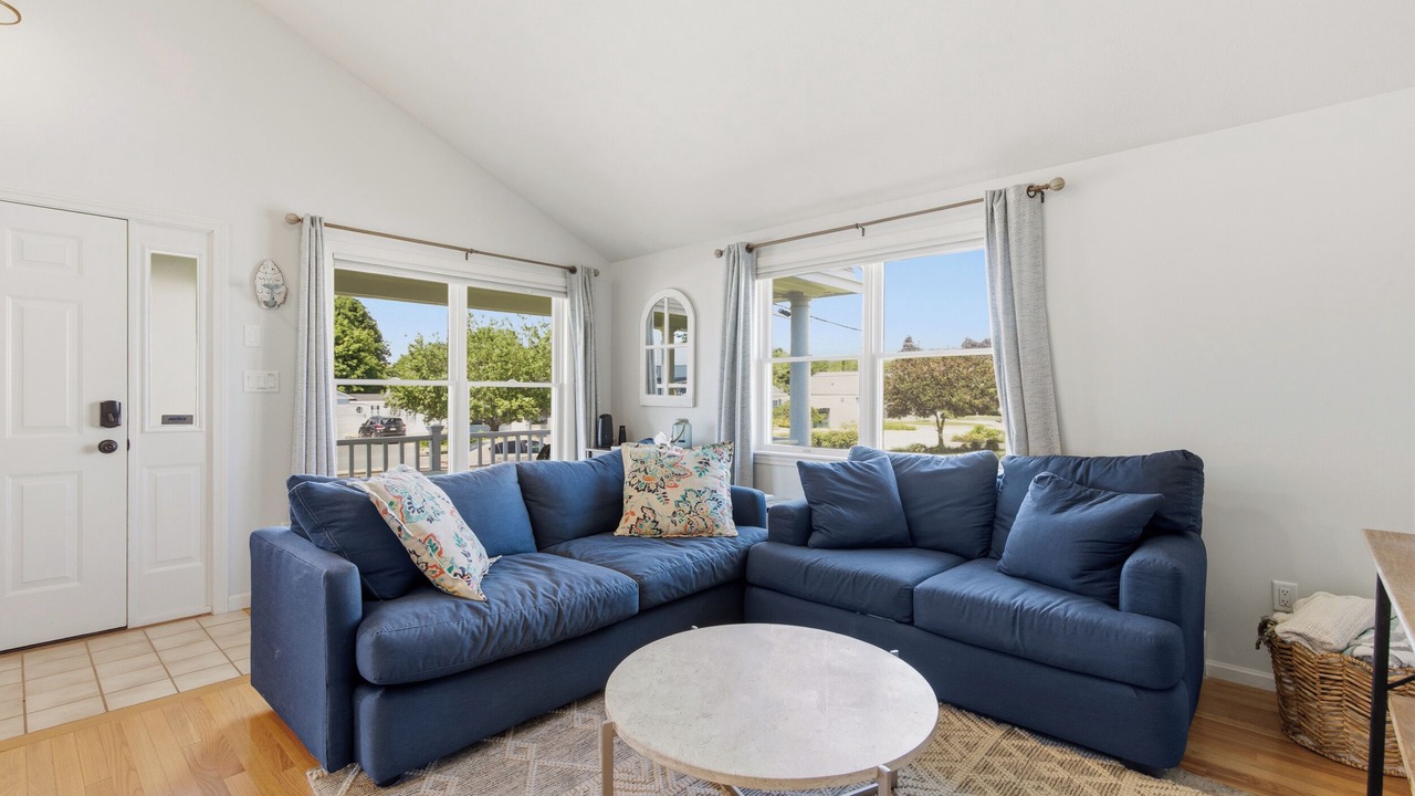Photo of Livingroom in Wells