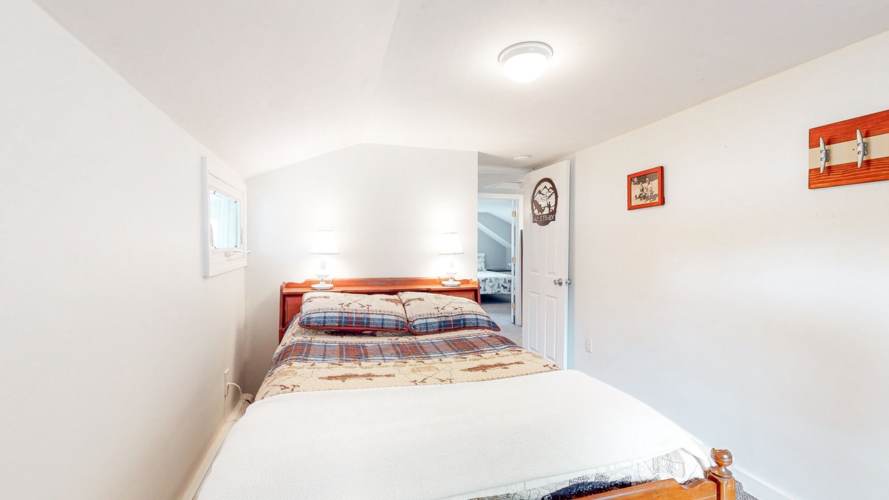 Photo of Bedroom in Winthrop