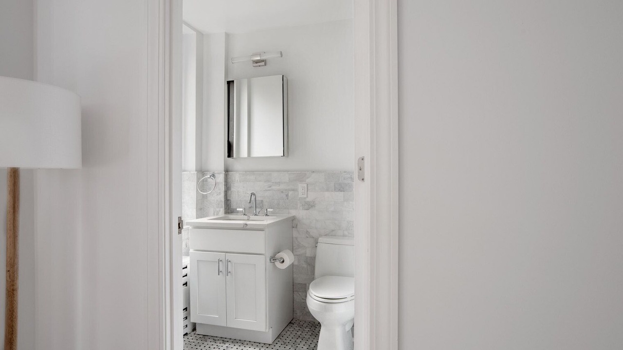 Photo of Bathroom in Turtle Bay