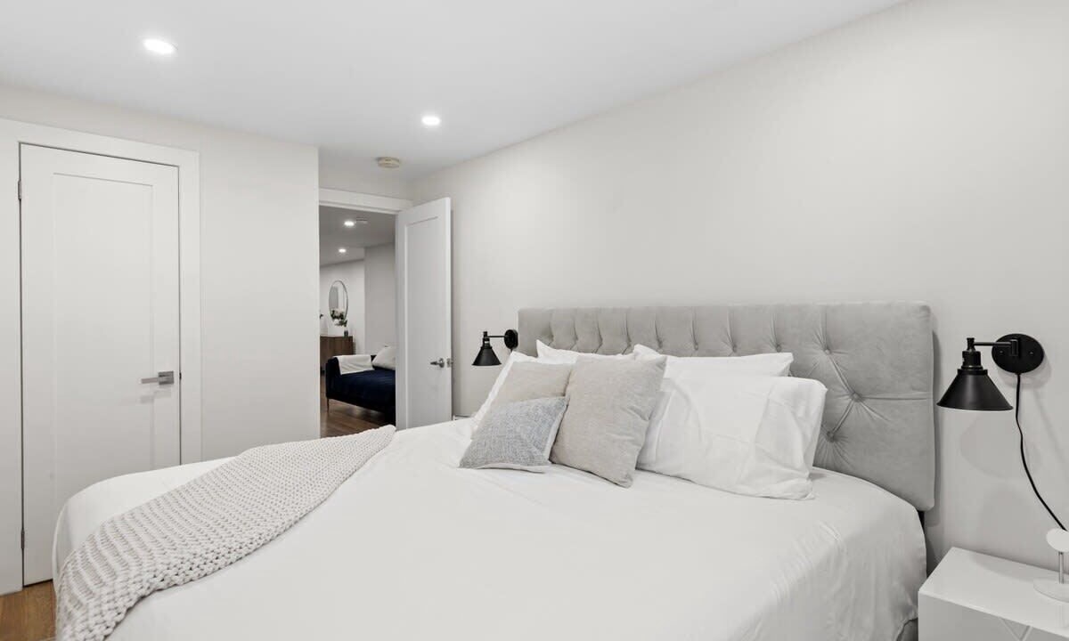 Photo of Bedroom in Washington Heights