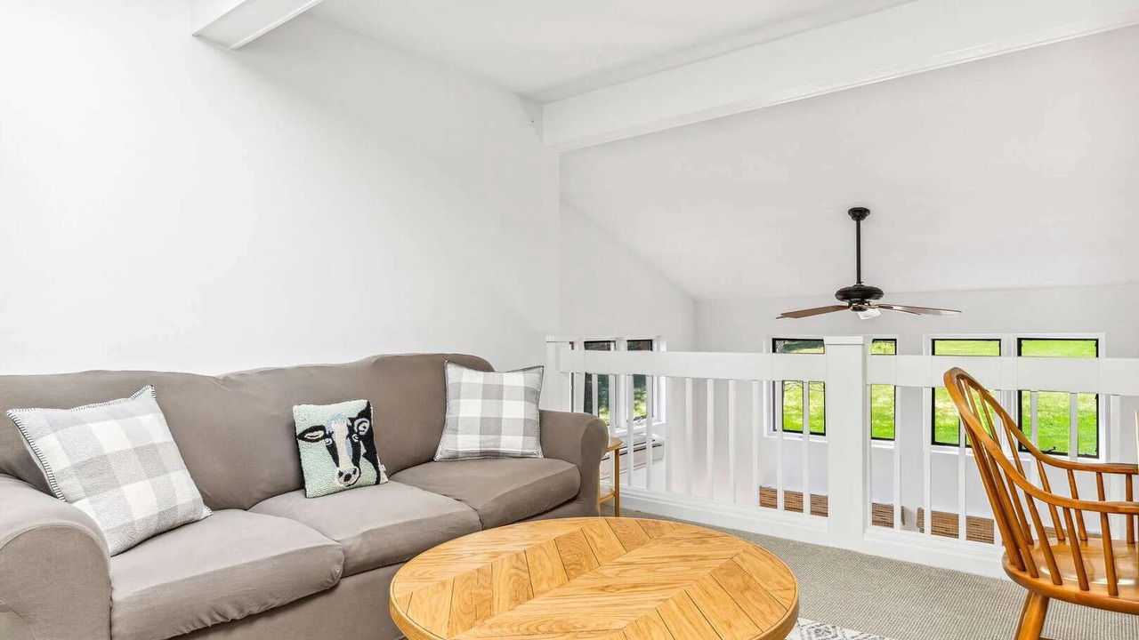 Photo of Livingroom in Quechee