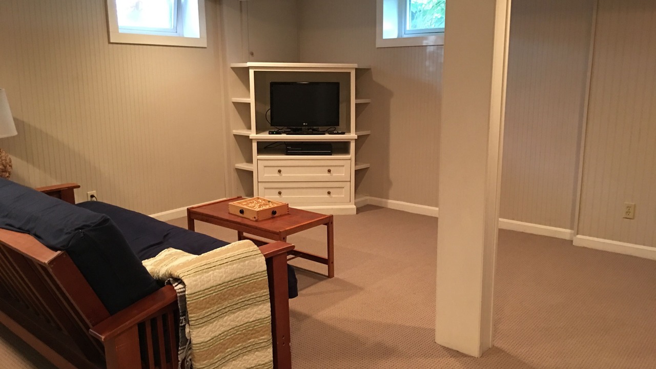 Photo of Livingroom in Bellevue Avenue Historic District