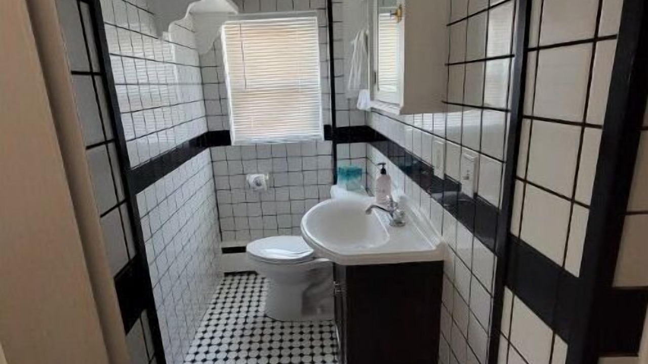 Photo of Bathroom in Hampton