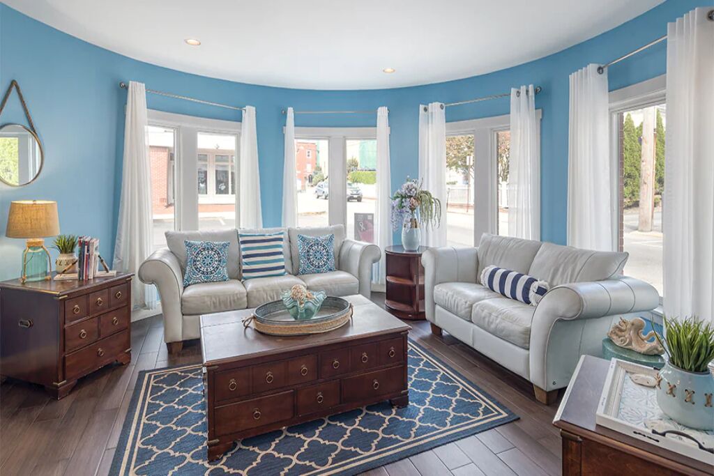 Photo of Livingroom in Yachting Village