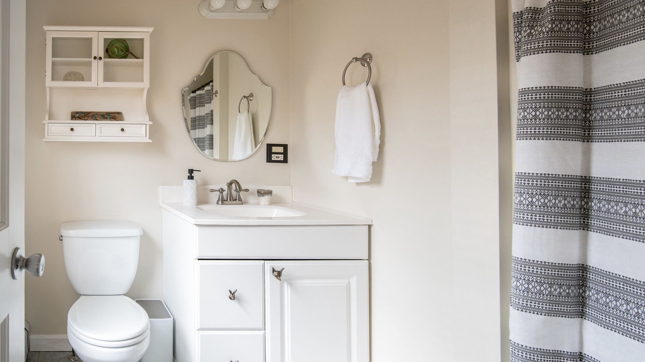 Photo of Bathroom in Stonington
