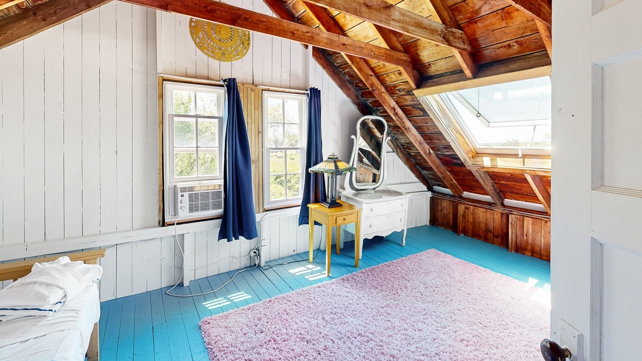 Photo of Bedroom in Chilmark