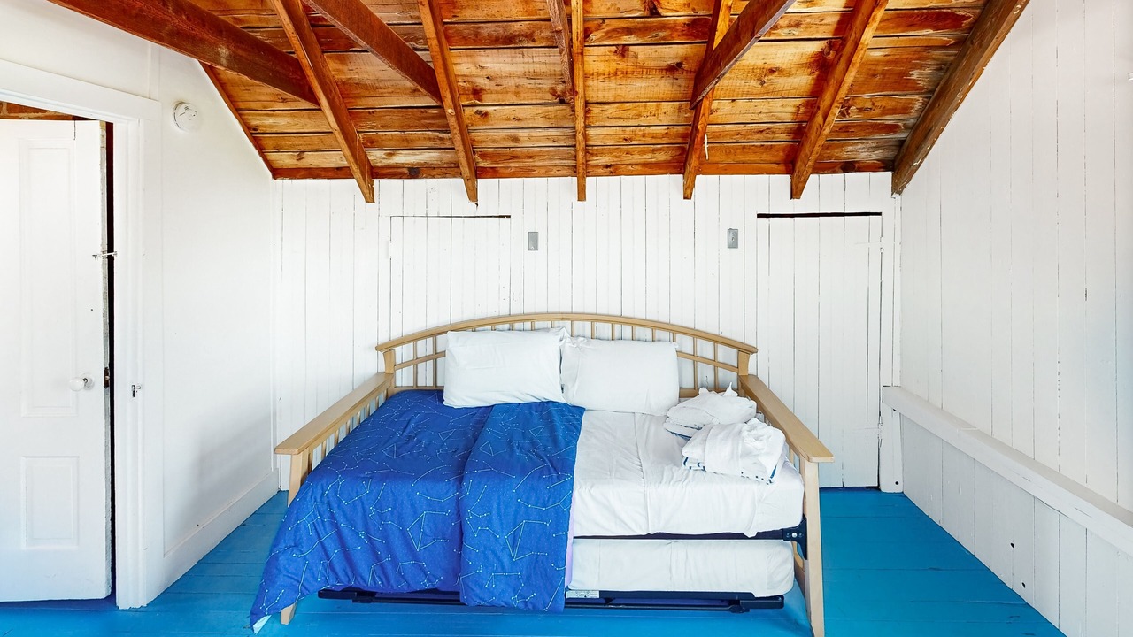 Photo of Bedroom in Chilmark