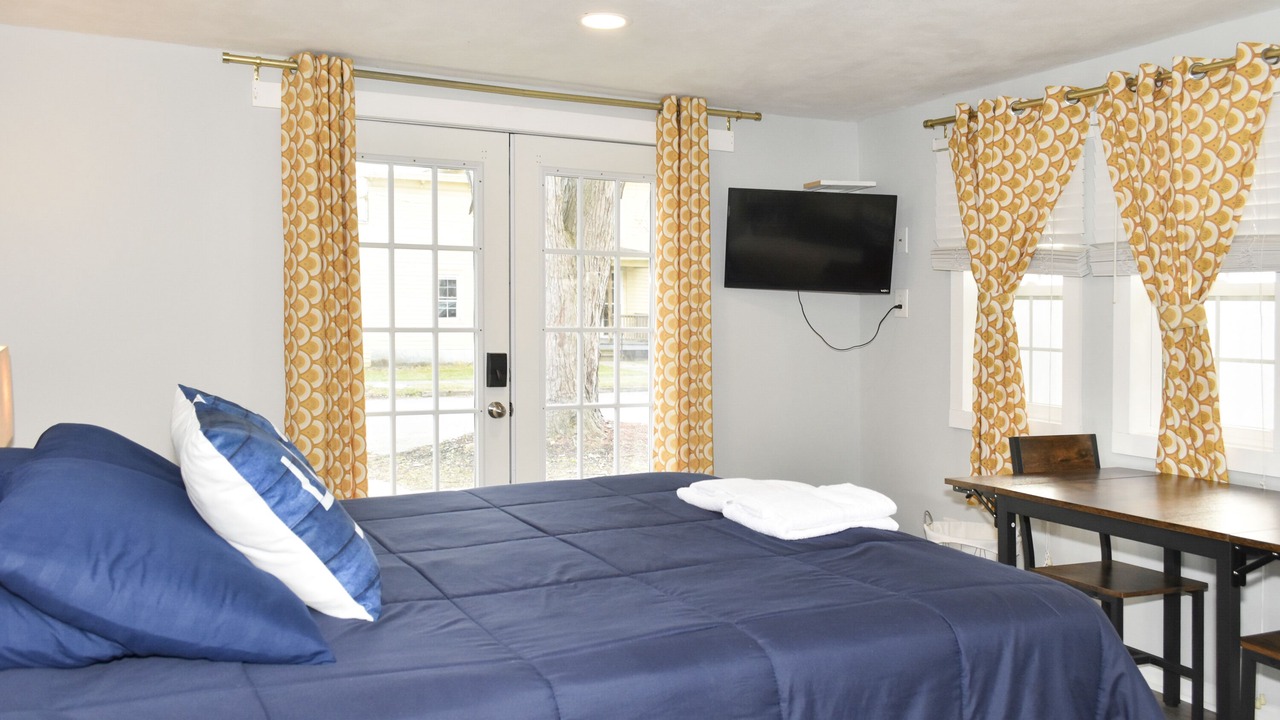Photo of Bedroom in Watkins Glen