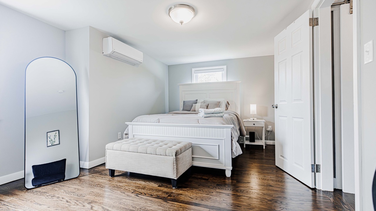 Photo of Bedroom in Middletown