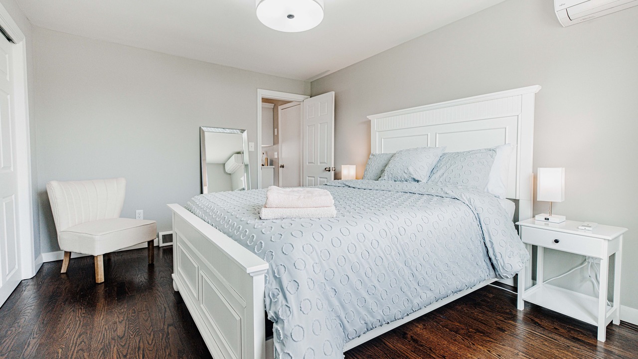 Photo of Bedroom in Middletown