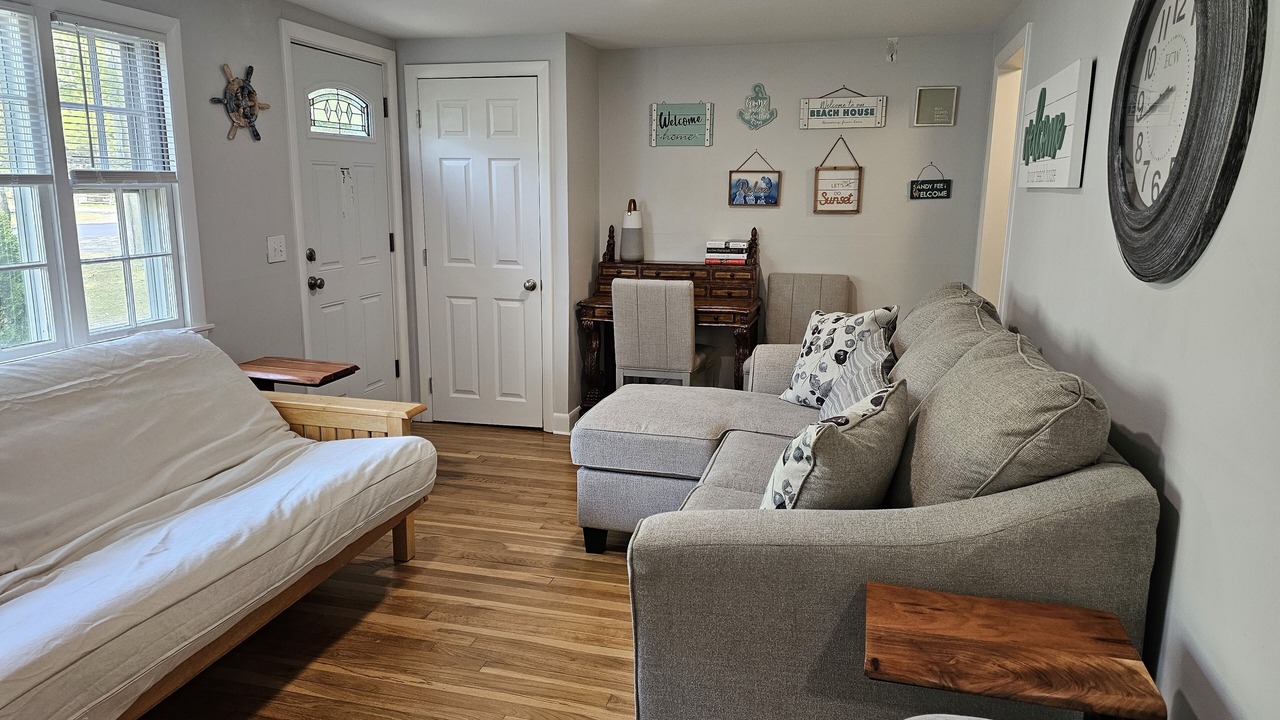 Photo of Livingroom in South Dennis
