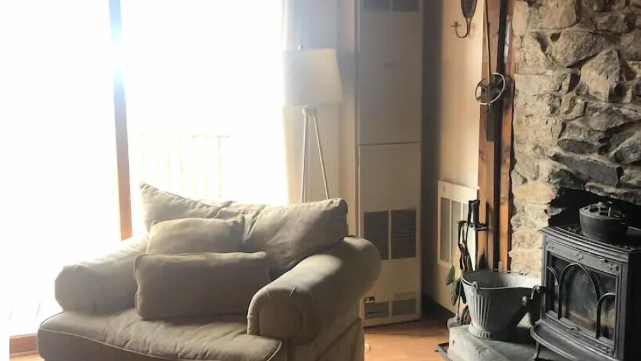 Photo of Livingroom in Gilford