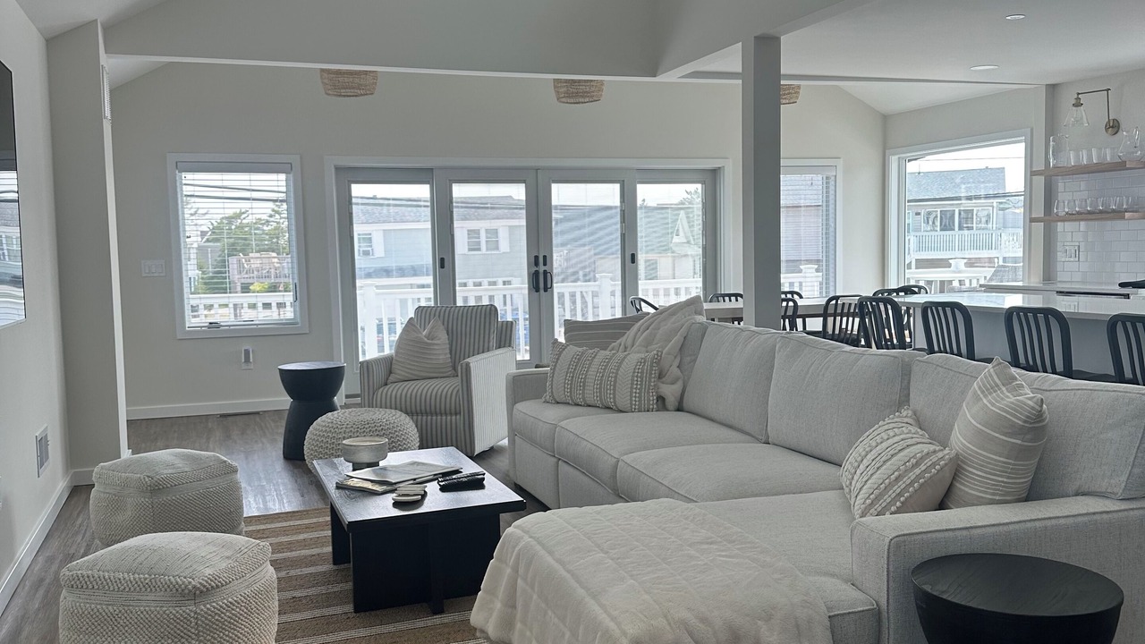 Photo of Livingroom in Harvey Cedars