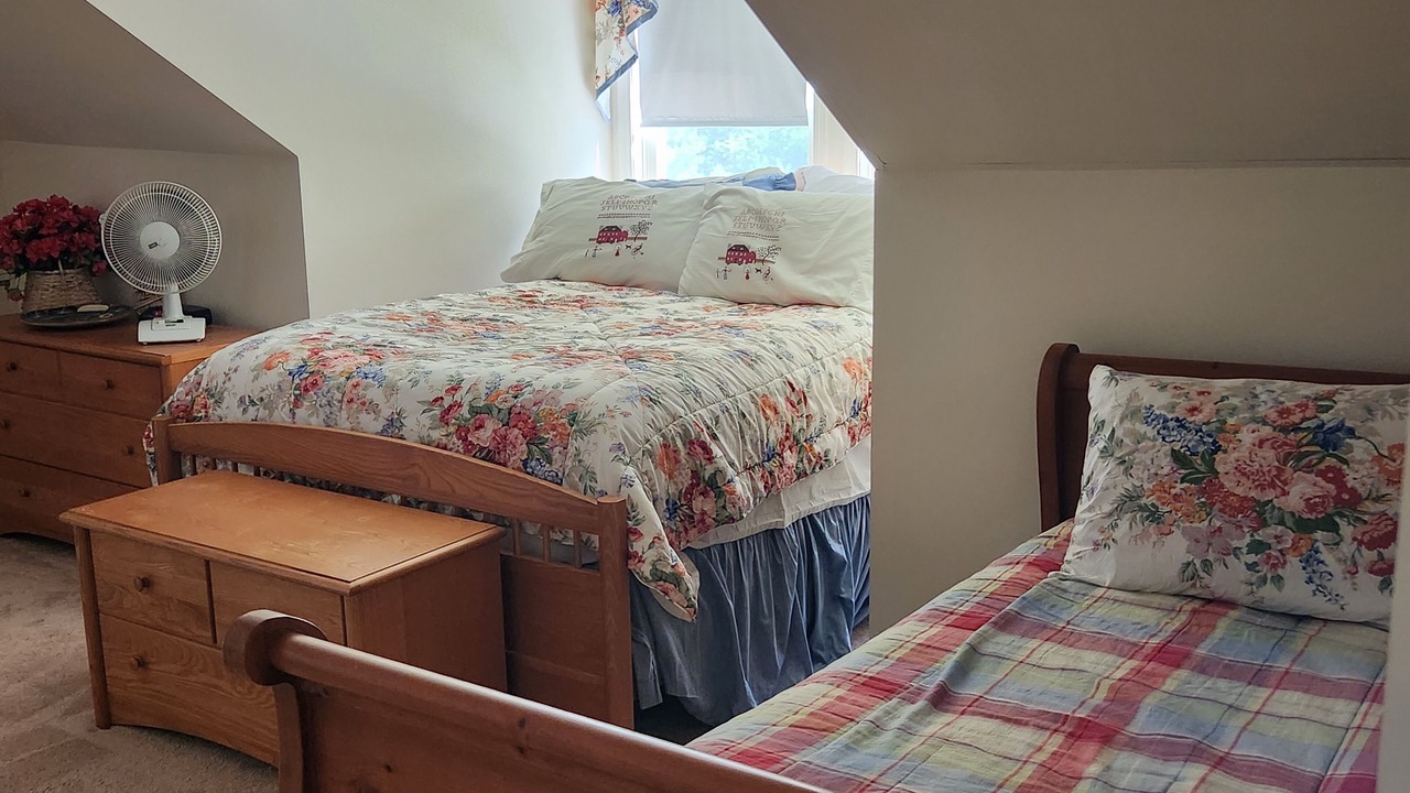 Photo of Bedroom in Huletts Landing