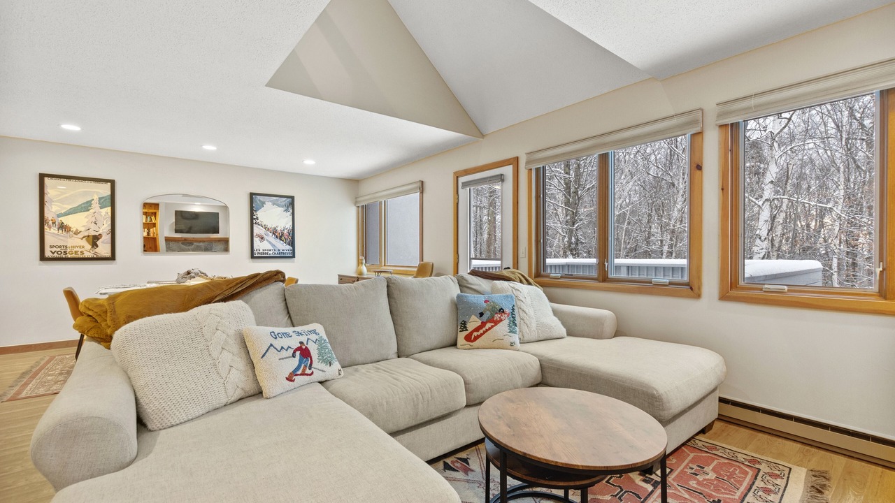Photo of Livingroom in Stratton Mountain