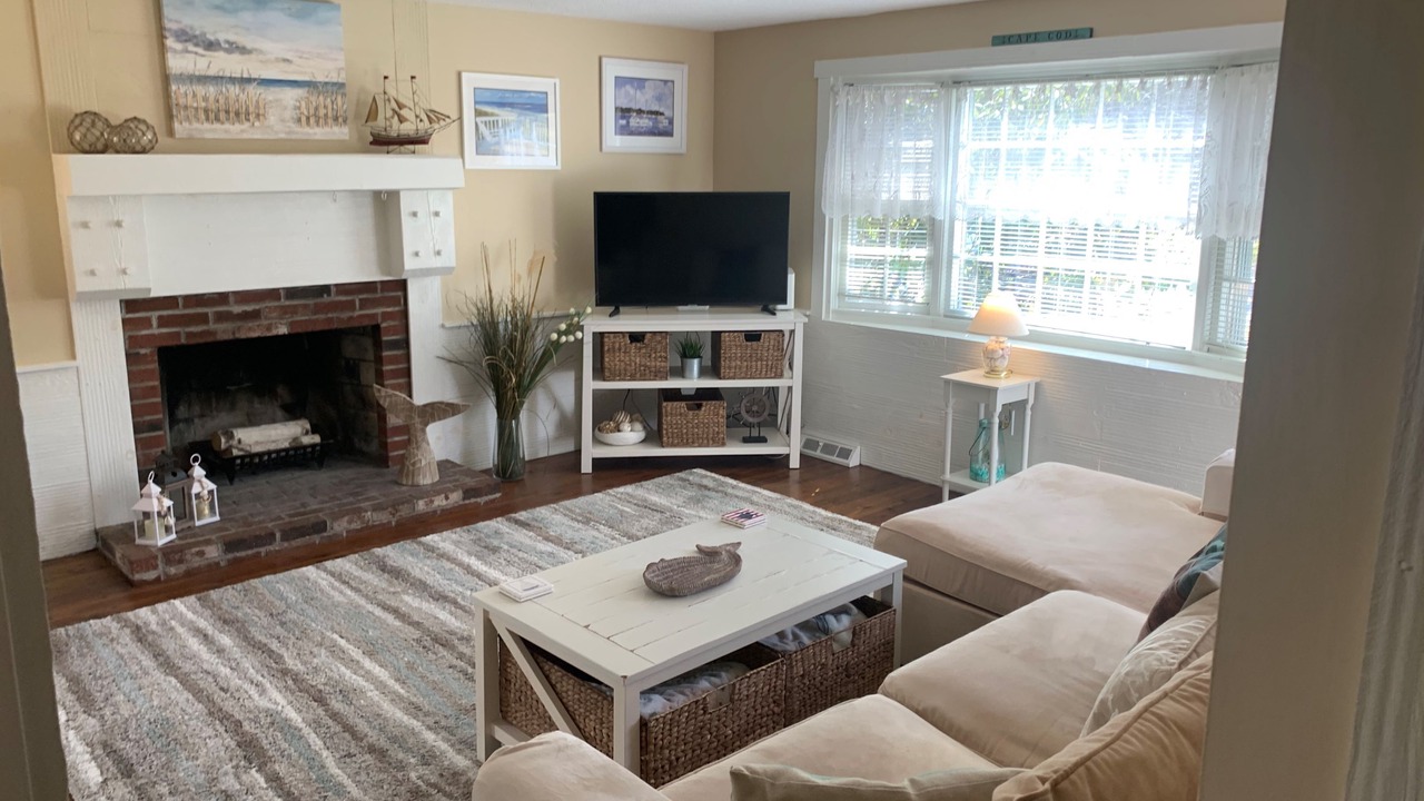 Photo of Livingroom in South Dennis