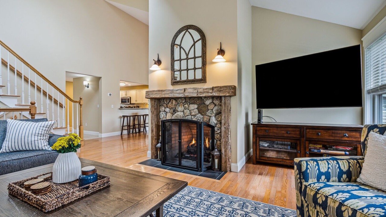 Photo of Livingroom in West Hartford