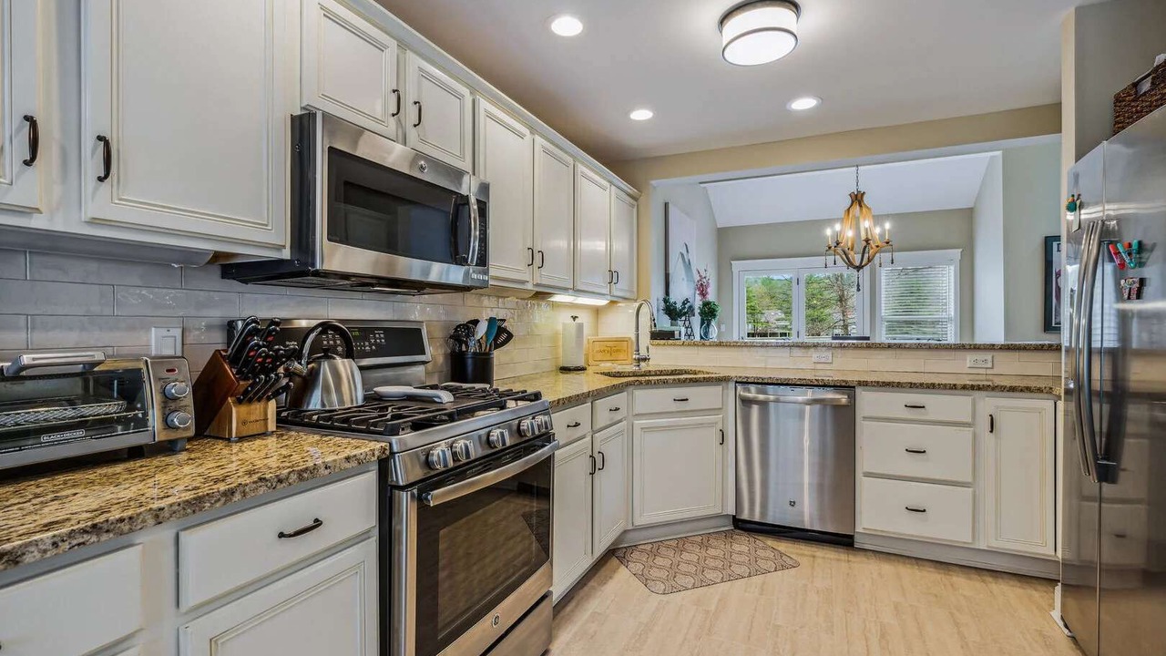 Photo of Kitchen in West Hartford