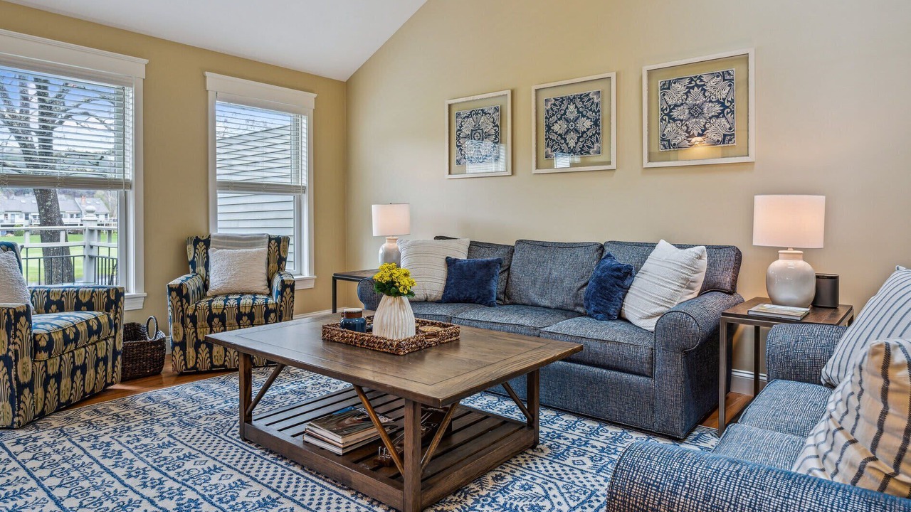 Photo of Livingroom in West Hartford