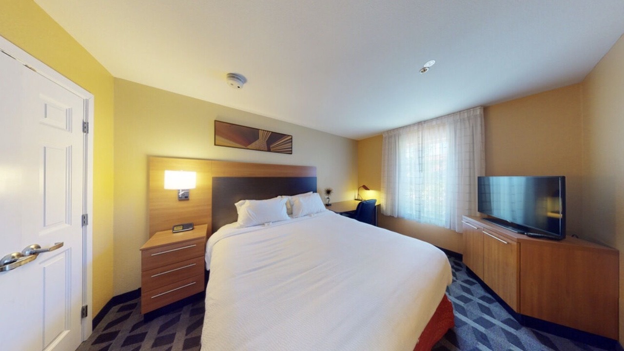 Photo of Bedroom in Tewksbury
