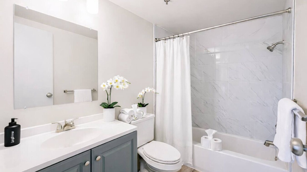 Photo of Bathroom in Downtown Hartford
