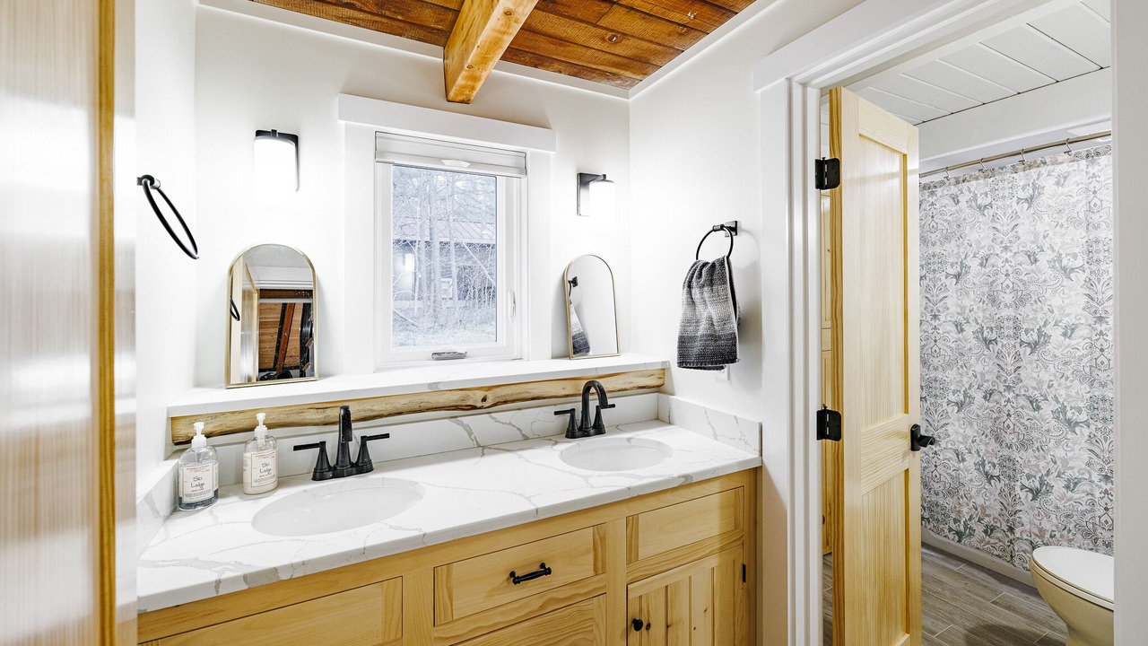 Photo of Bathroom in North Conway