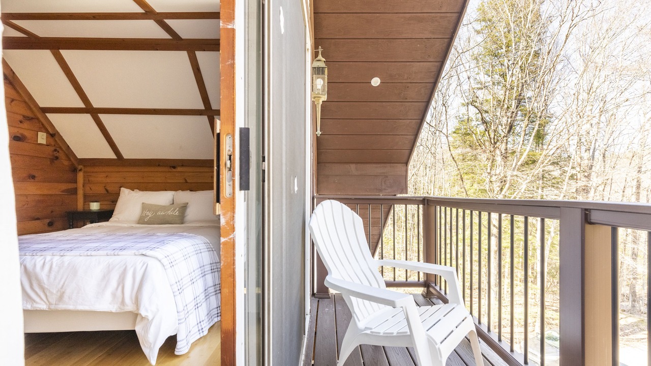 Photo of Bedroom in Bolton Landing