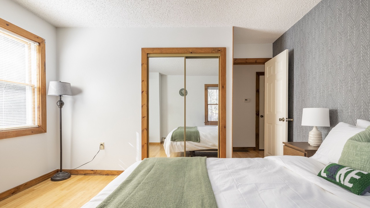 Photo of Bedroom in Bolton Landing