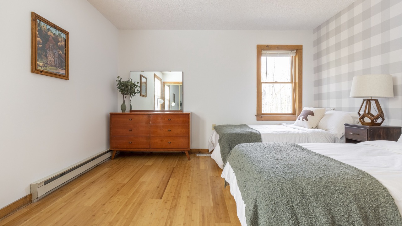 Photo of Bedroom in Bolton Landing