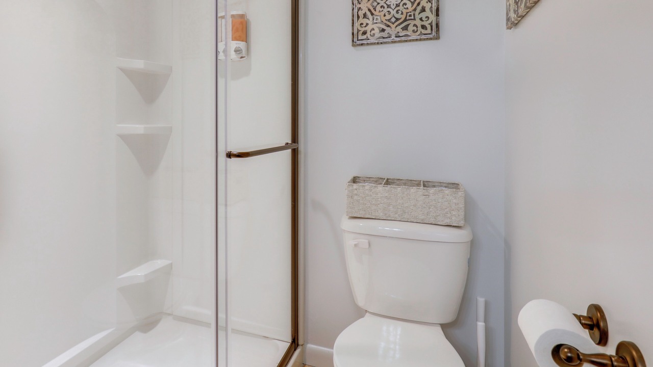 Photo of Bathroom in Sunapee
