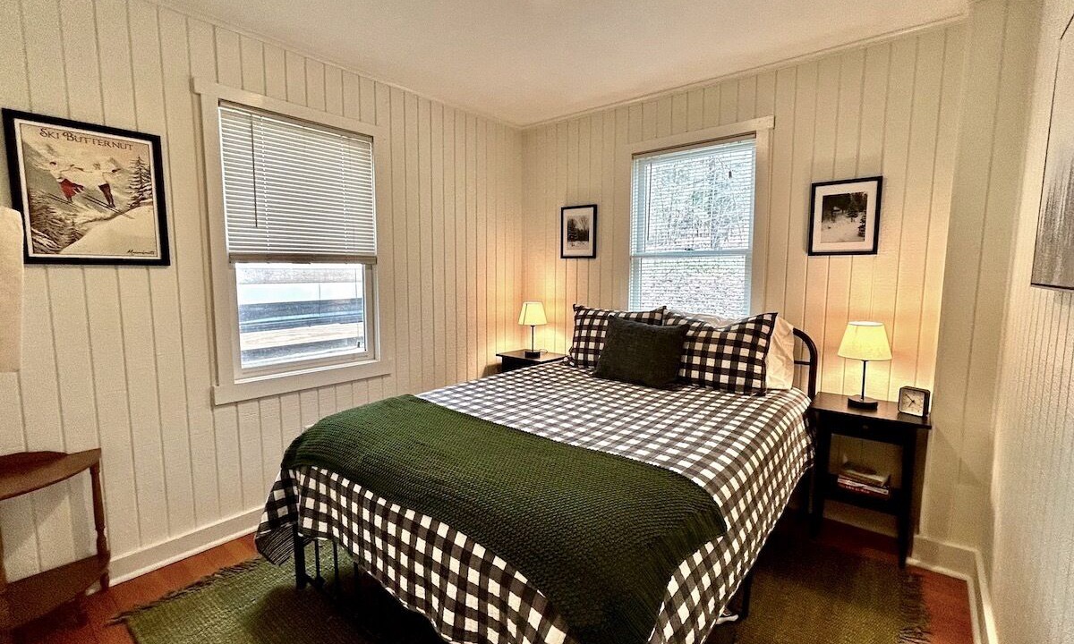 Photo of Bedroom in Ashley Falls