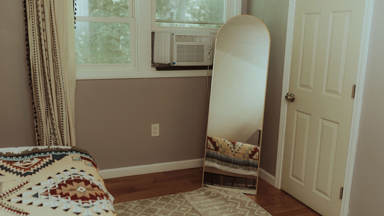 Photo of Bedroom in Moultonborough