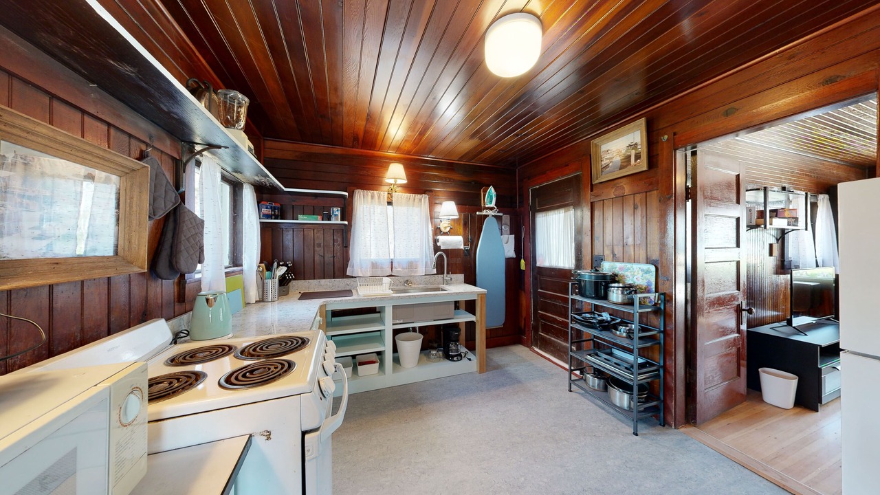 Photo of Kitchen in Oak Bluffs