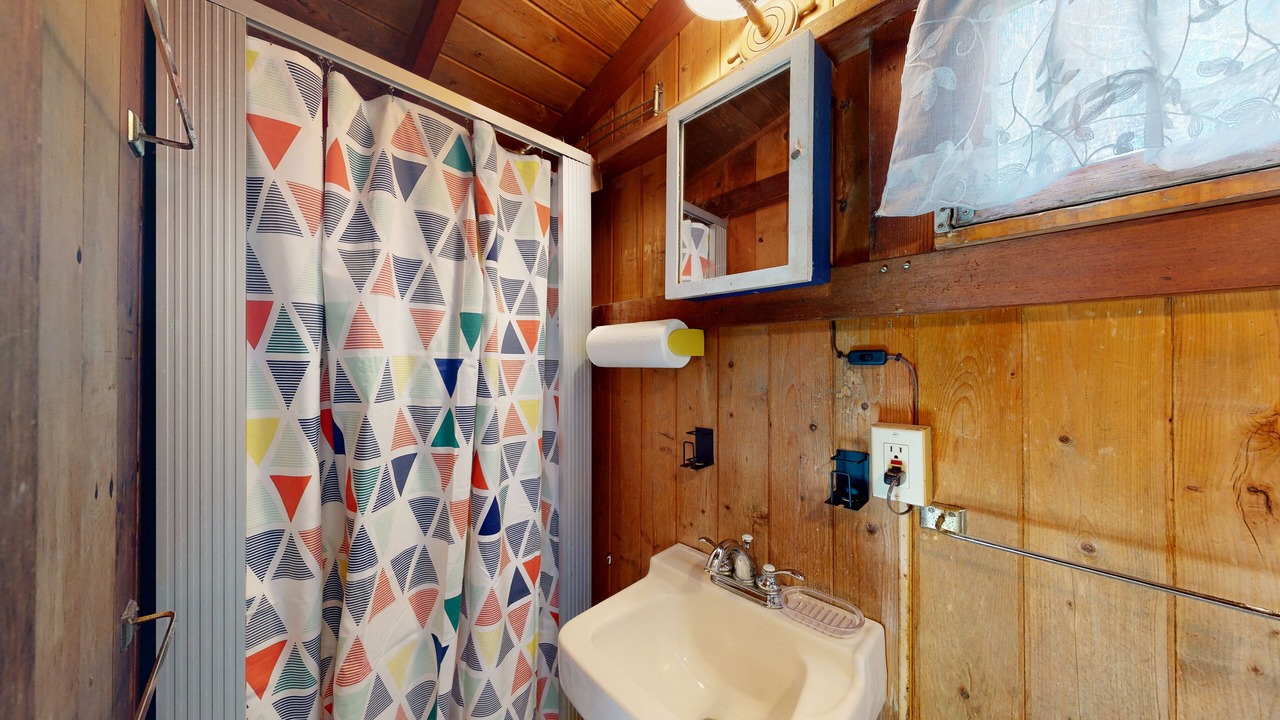 Photo of Bathroom in Oak Bluffs